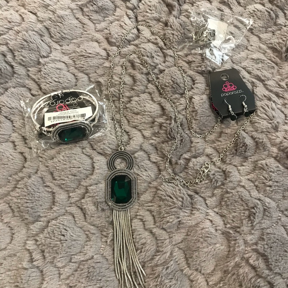 Paparazzi Heirloom Highness Set